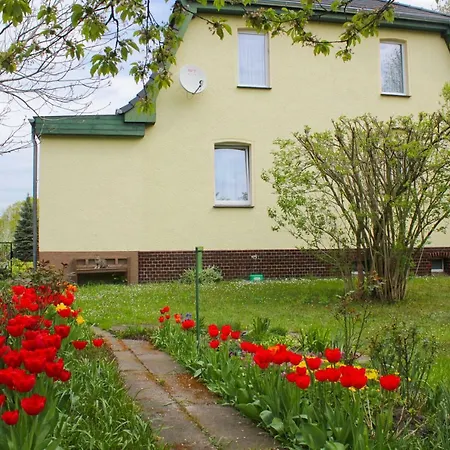 Zum Dorfschullehrer Apartman Lübbenau