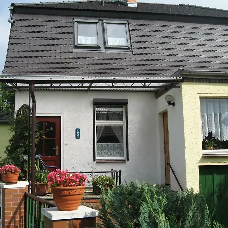 Zum Dorfschullehrer Apartman Lübbenau