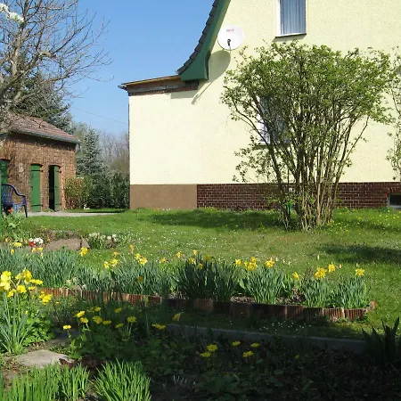 Apartment Zum Dorfschullehrer Luebbenau