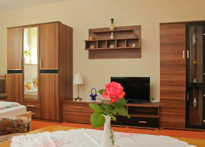 Zum Dorfschullehrer Apartamento *