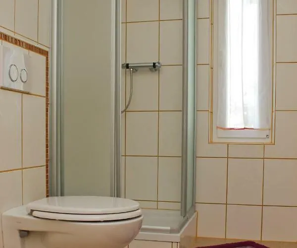 Apartamento Zum Dorfschullehrer